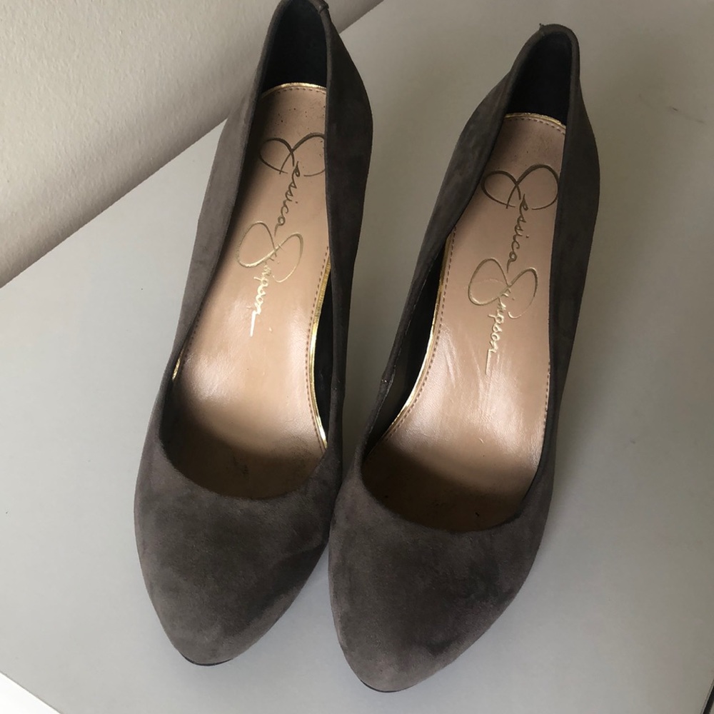 Jessica Simpson heels